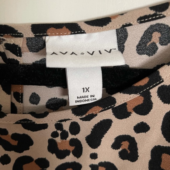 SOLD Ava Viv Animal Print Blouse - Picture 5 of 5